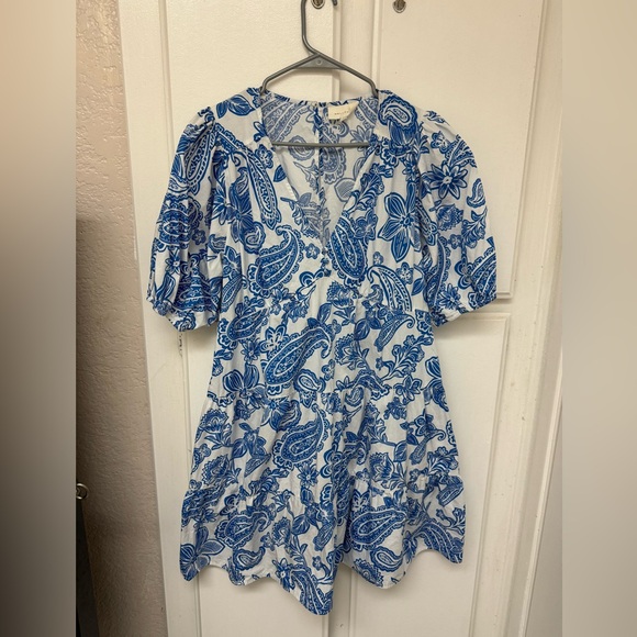 Dress - Picture 2 of 4